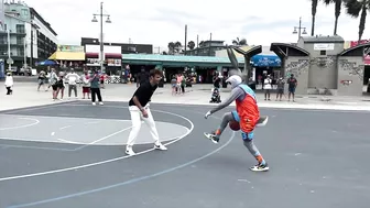 Bugs Bunny 1v1 Basketball at Venice Beach [Space Jam IRL]