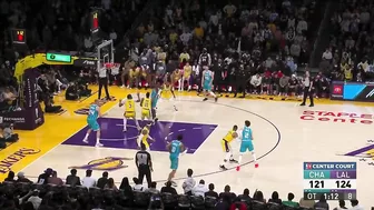 Game Recap: Lakers 126, Hornets 123