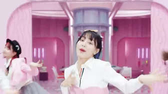 TWICE “SCIENTIST” M/V