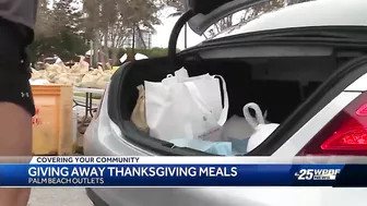 West Palm Beach resource center distributes turkeys ahead of Thanksgiving