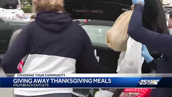 West Palm Beach resource center distributes turkeys ahead of Thanksgiving