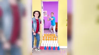 Who wins at the end? || Challenge with cups || Funny Tiktok Challenges by SMOL #shorts #123go