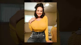 Brittany Elizabeth Big Curvy & Plus Size Model | Curvy Fashion | Onlyfans Video | Bio | Wiki | Age