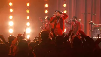 Bruno Mars & Anderson .Paak as Silk Sonic - Smokin Out The Window (LIVE American Music Awards 2021)