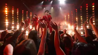 Bruno Mars & Anderson .Paak as Silk Sonic - Smokin Out The Window (LIVE American Music Awards 2021)