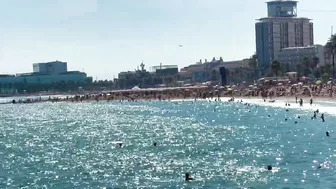 Barcelona beach walk????️BEACH BARCELONETA