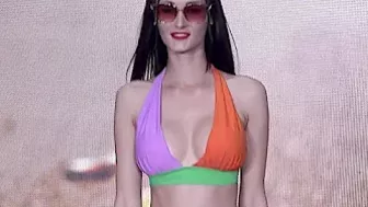 FLAVIA VALENTINI CPM Body & Beach 2022 Moscow - Fashion Channel