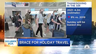 Airlines and airports brace for holiday travel surge despite tight staffing