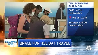 Airlines and airports brace for holiday travel surge despite tight staffing