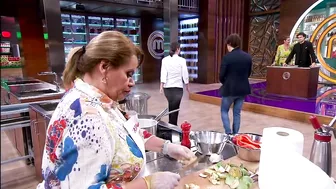 “ENCANTADA CHOCHI”: ¿Cómo se presentaría Carmina a Isabel Preysler? | MasterChef Celebrity 6