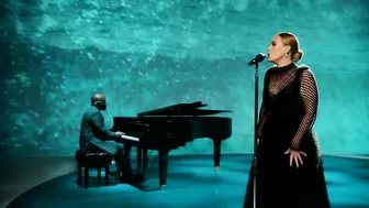 Adele - Easy On Me (Live at the NRJ Awards 2021)