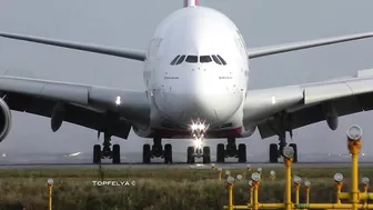 Airbus a380 landing This Is What Professionals pilots Do on wet runway