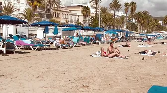 Barcelona beach walk????????BEACH SITGES