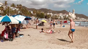 Barcelona beach walk????????BEACH SITGES