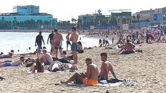 Barcelona beach walk ????️????BEACH SANT MIQUEL