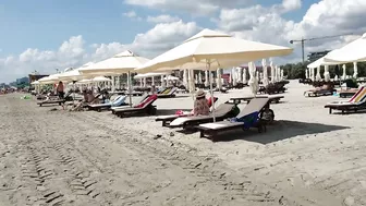 Plaja Tiki Beach  4K VIDEO  Sun Summer Party Fun Mamaia Bikini Beach.