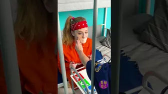 YOUR FAVOURITE POPIT VIRAL TikTok FIDGET TRADING GAME IN PRISON! #shorts #popit