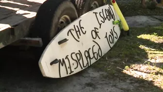 Friends create holiday parade float with trash found on the beach