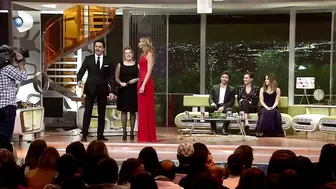 Beyaz ve Dünyaca Ünlü Model Ana Beatriz'in Türk Selamlaşması!  - Beyaz Show