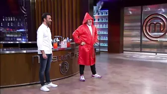 Miki cumple su promesa ¡y entra en cocinas con un nuevo look! | MasterChef Celebrity 6