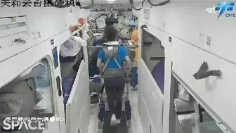 Chinese space station living! Exercise, puzzle games & an Earth time-lapse