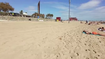 ???????? Barcelona - Spain · 4K · Nova Icaria Beach Short & Quick Walk ☀️????️