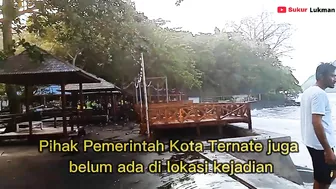 News, Gelombang Besar Hantam Wisata Sulamadaha Beach, Masyarakat Panik Pindahkan Gajebo