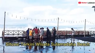 News, Gelombang Besar Hantam Wisata Sulamadaha Beach, Masyarakat Panik Pindahkan Gajebo