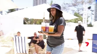 Gold Coast Tourism enters a new era as new beach bar opens | 7NEWS