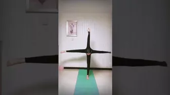 IQ 200. Super hard challenge. Can you do this? / TwinsFromRussia tiktok #shorts