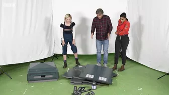 The DIY TARDIS Challenge ???????? @Doctor Who: Flux - BBC