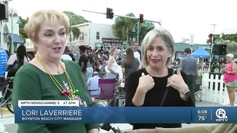 Annual holiday parade held in Boynton Beach