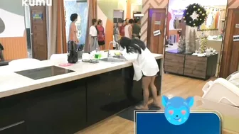 PBB CELEBRITY UPDATE: ALEXA MORNING HUG TO HOUSEMATES| DECEMBER 5, 2021