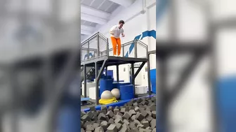 SALTO DAL TRAMPOLINO! Tik Tok Funny Challenge