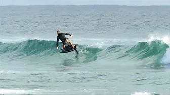 The Noosa Bar and Main Beach. Monday morning, December 13, 2021.