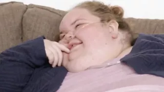 tammy wants to TRAVEL to see her new boyfriend.. (1,000-lb sisters)