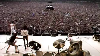 Queen - Bohemian Rhapsody (Live Aid 1985)