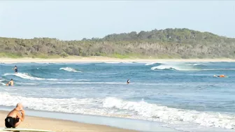 Noosa Main Beach and the Bar. Tuesday morning, December 14, 2021.