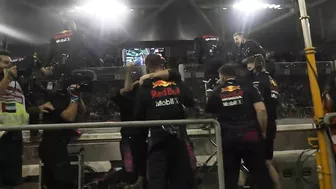 Final Lap Feels | In The Garage For The Final Lap Of The Abu Dhabi GP