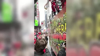 SantaCon NYC 2021: Eggnog Challenge Compilation