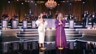 Kelly Clarkson & Ariana Grande - Santa, Can't You Hear Me (from When Christmas Comes Around on NBC)