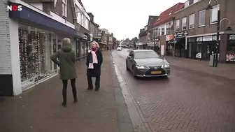 Guus verbrandde zijn voet door 'vuurwerk stampen'