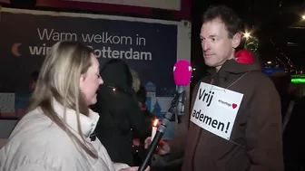 Kinderen geïndoctrineerd op protest? 'Vaccin vrije keuze!'