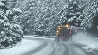 12-25-21 Bellingham, WA - Winter Storm Impacts Holiday Travel - Slideouts - Plows