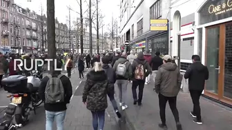 Netherlands: Scuffles erupt at banned Amsterdam demo against COVID restrix, lockdown extension