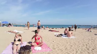 ???????? Barcelona - Spain · 4K · Barceloneta Beach Walk during Midday ☀️????️