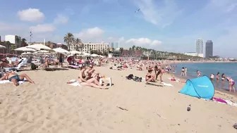 ???????? Barcelona - Spain · 4K · Barceloneta Beach Walk during Midday ☀️????️