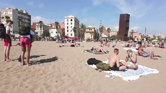 ???????? Barcelona - Spain · 4K · Barceloneta Beach Walk during Midday ☀️????️