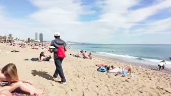 ???????? Barcelona - Spain · 4K · Barceloneta Beach Walk Short ☀️????️