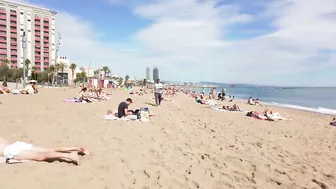 ???????? Barcelona - Spain · 4K · Barceloneta Beach Walk Short ☀️????️